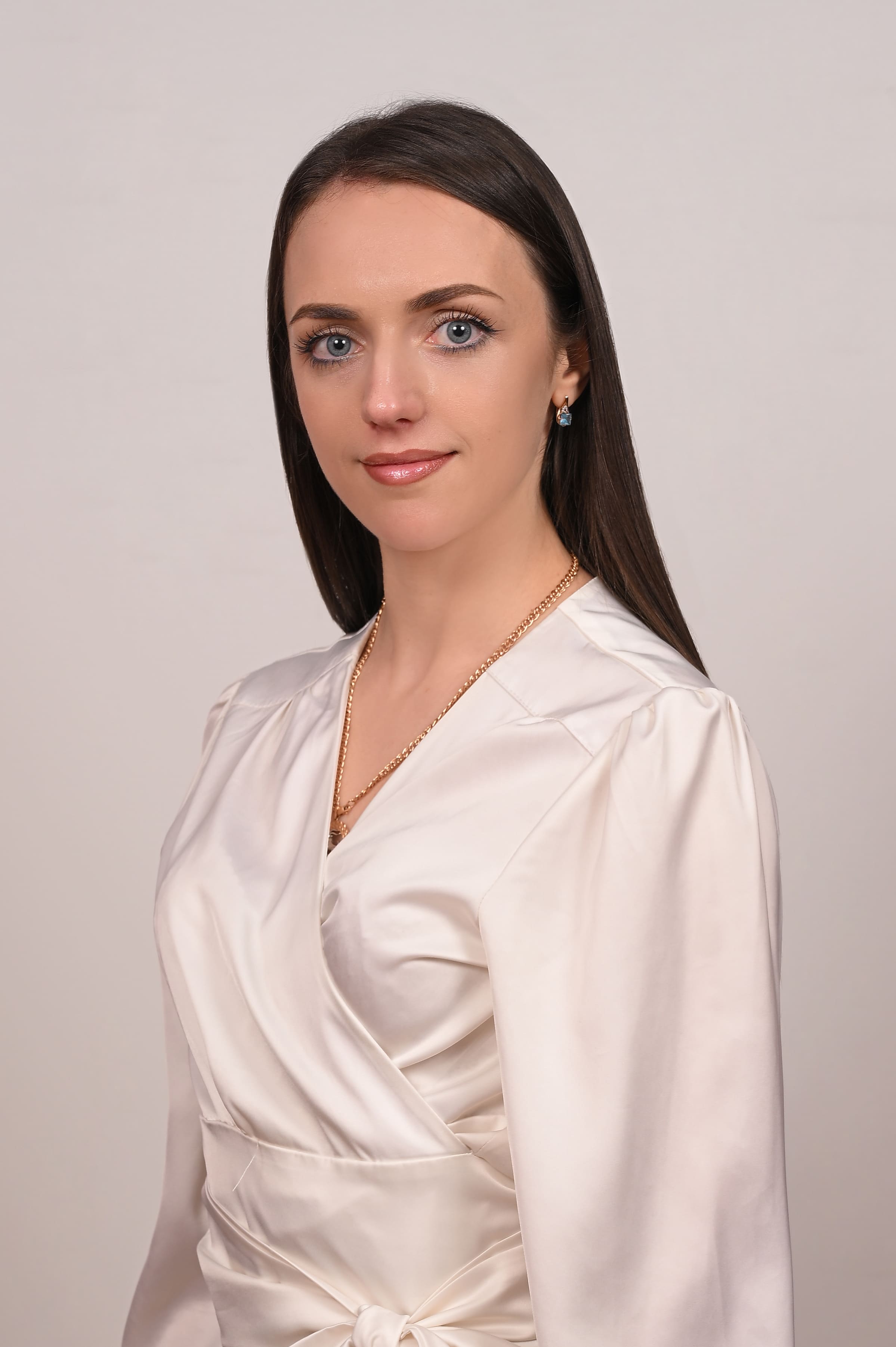 Макаренко Элла Вячеславовна.